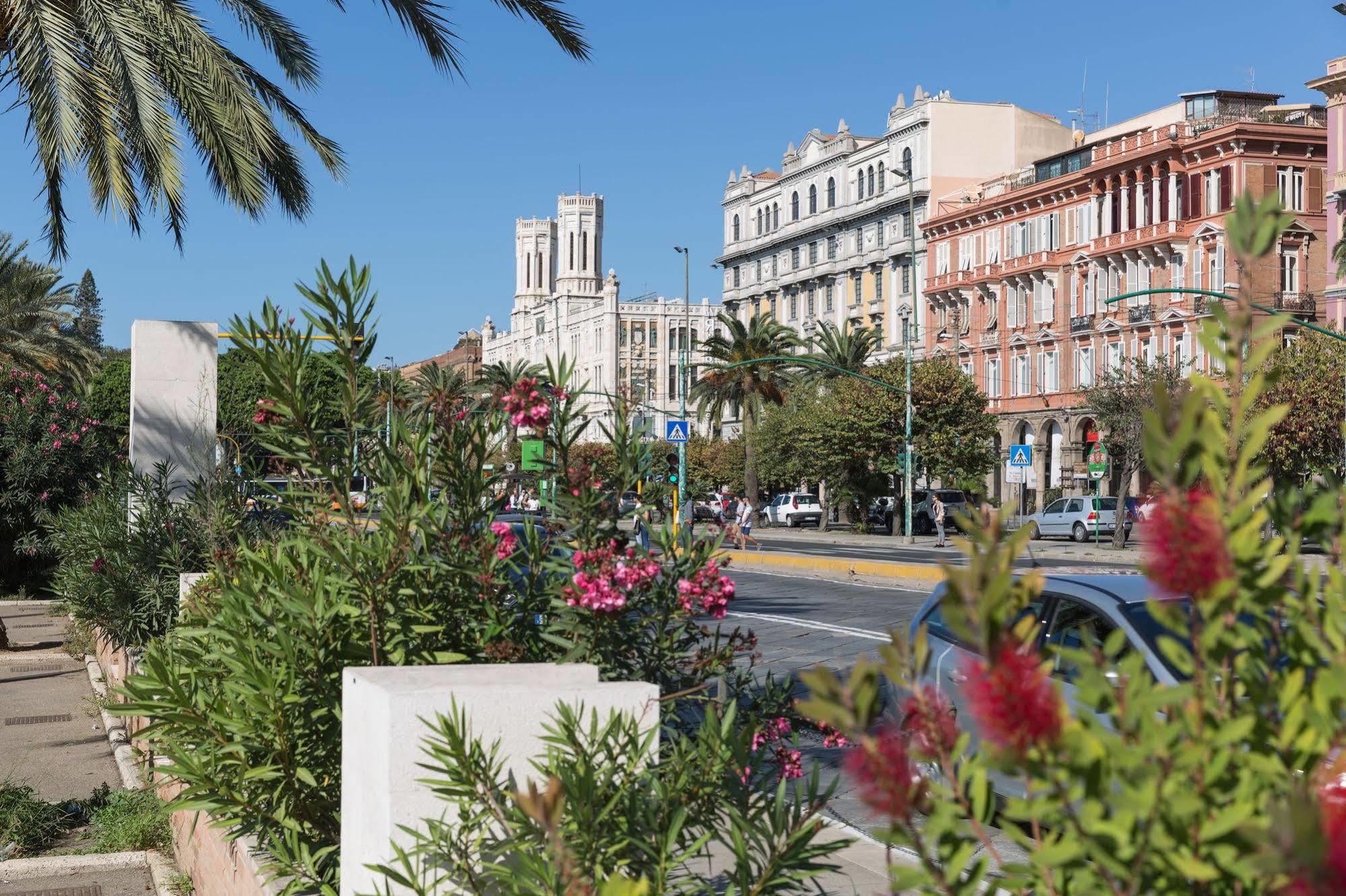 Budget Rooms Cagliari Zewnętrze zdjęcie