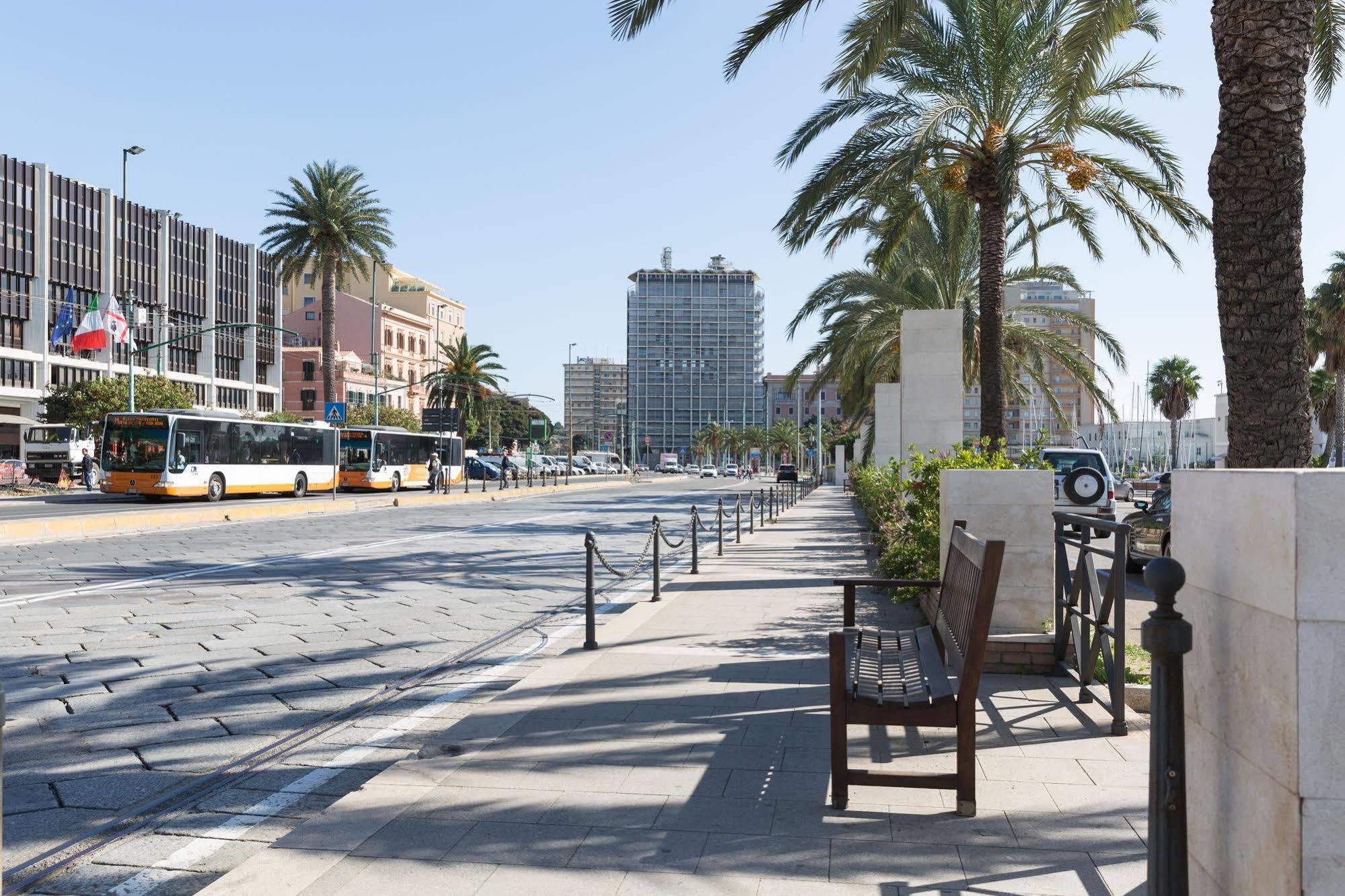 Budget Rooms Cagliari Zewnętrze zdjęcie